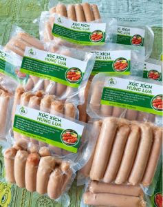 Xúc xích Hưng Lụa